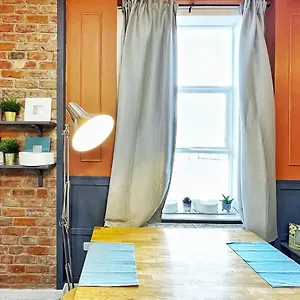 Apartment Adeamstays Provides Beautiful Centrally Located 1 And 2 Bed On Liverpools Boulevard, Liverpool