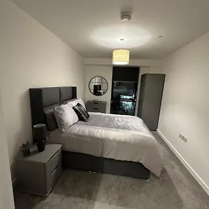 Apartment Manchester Lovely Two Bedrooms, Altrincham